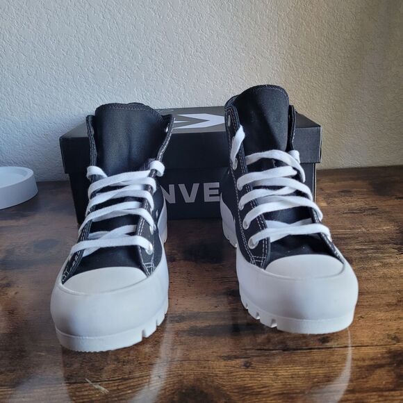 NIB Converse Chuck Taylor All Star High Top Platform Lugged Sneakers Black 6.5 - Picture 4 of 10